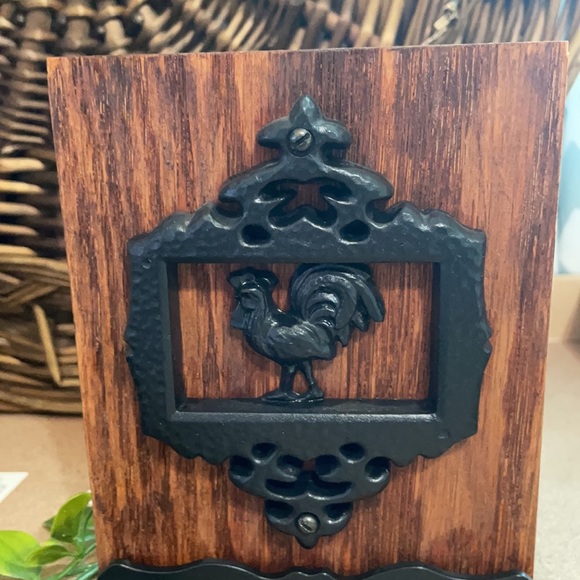 Two French Country Bookends - Picture 5 of 6